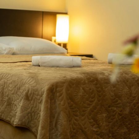 Hotel Chveni Ezo Kobuleti Extérieur photo