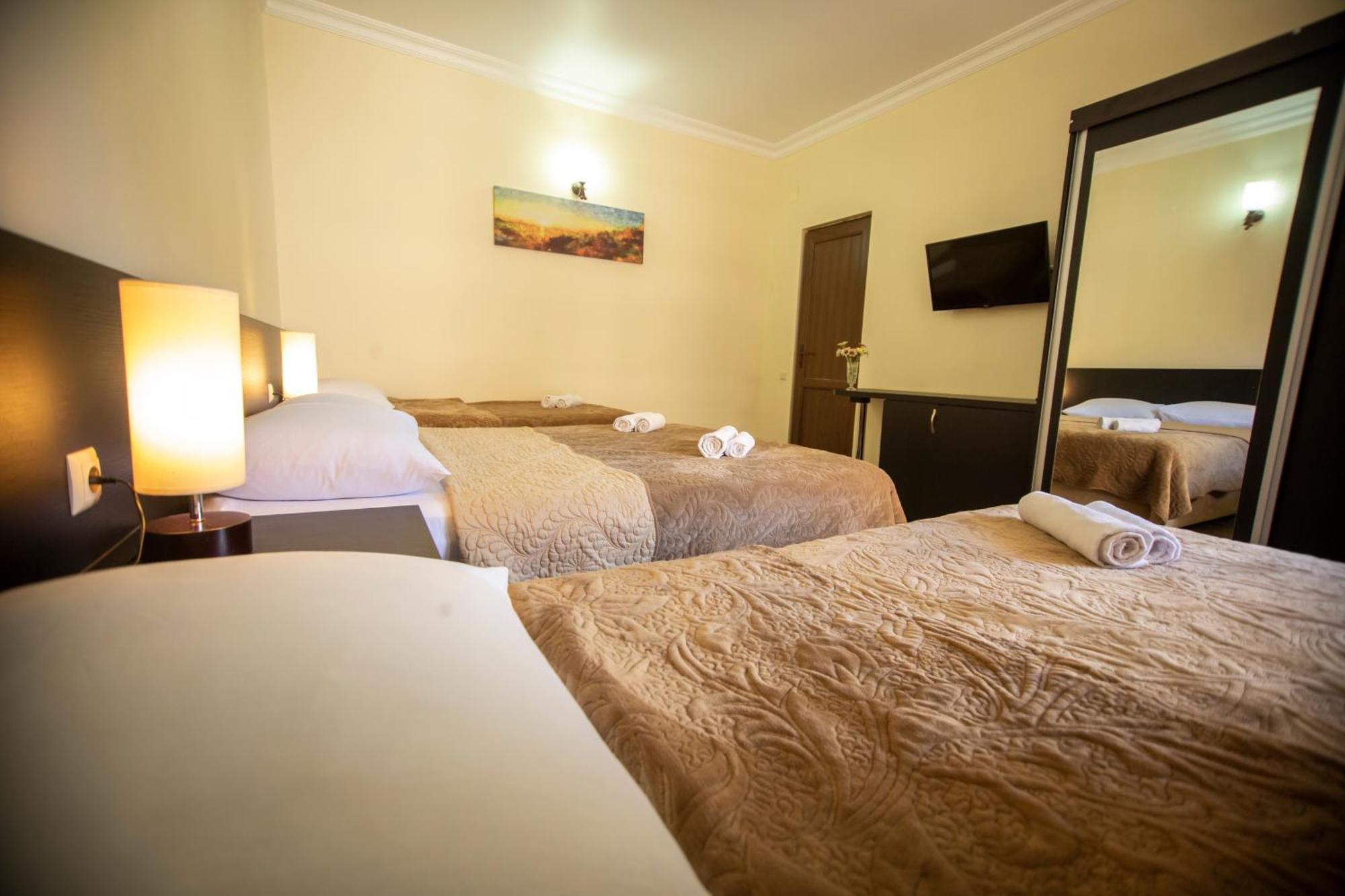 Hotel Chveni Ezo Kobuleti Extérieur photo